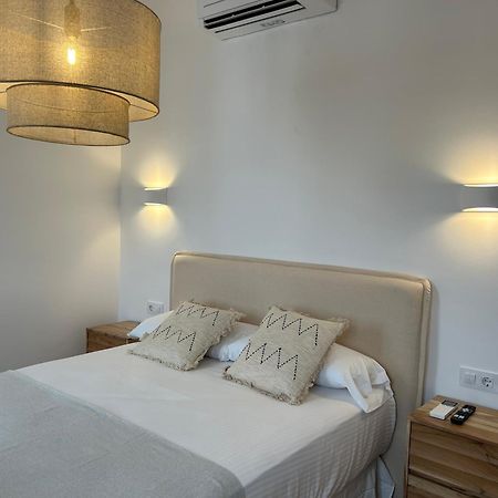 Es Mirador Hotel ซิวตาเดญา ภายนอก รูปภาพ
