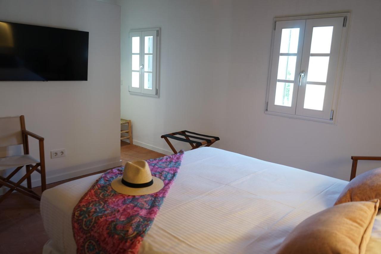 Es Mirador Hotel ซิวตาเดญา ภายนอก รูปภาพ